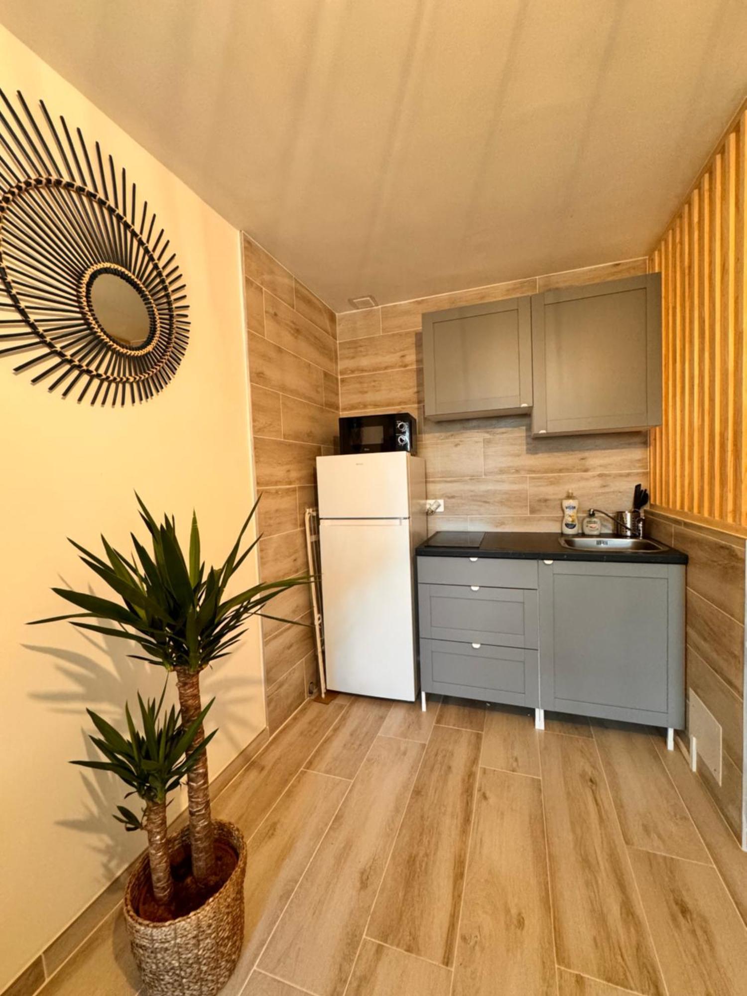 Les Appartements De Lina -Studio Maya 5 - Self Check-In - La Grande Motte Exterior photo